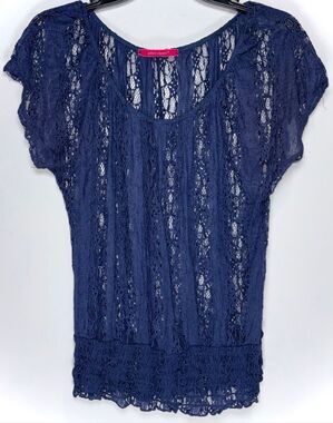 Julie’s Closet y2k navy blue shirt size Medium